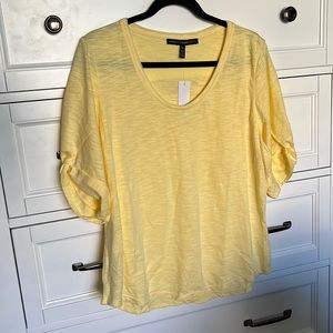 (NWT) New Yellow blouse